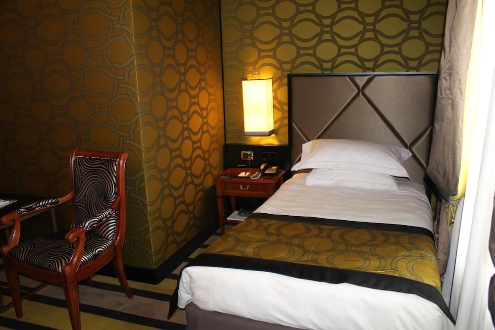 Grand Visconti Palace