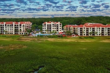 Marriott's Harbour Point and Sunset Pointe at Shelter Cove
