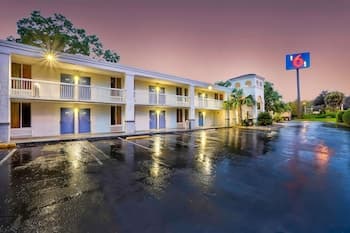 Motel 6 Gainesville, FL