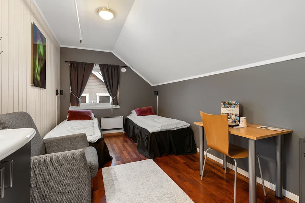 Enter Backpack Hotel