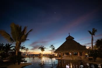 Cerritos Surf Town Beach Front Hotel and SPA