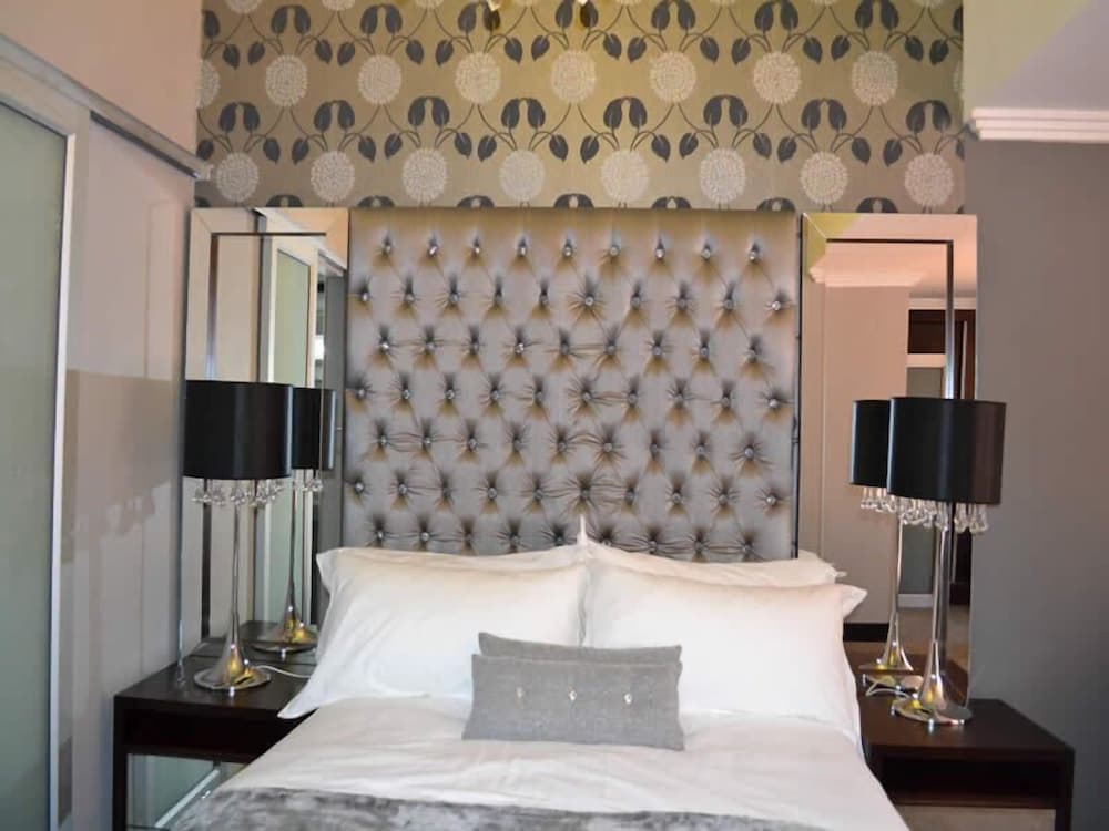 President Hotel & Conference Venue