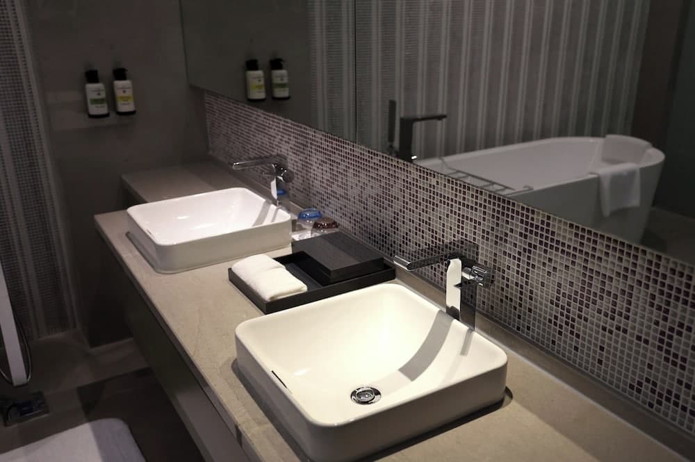 Pullman Nanjing Lukou Airport