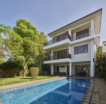 Asri Villa 5 Bedroom with a Private Pool