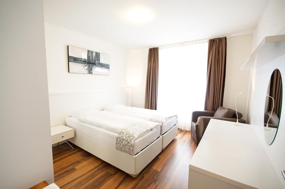 Luxury Apartments by Livingdowntown