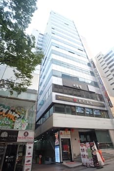 Step Inn Myeongdong 1
