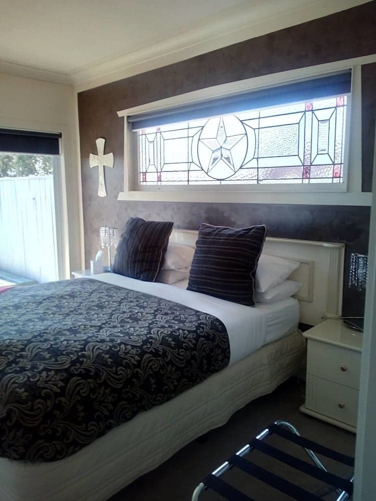 Lakeside City Apartments - Penthouse