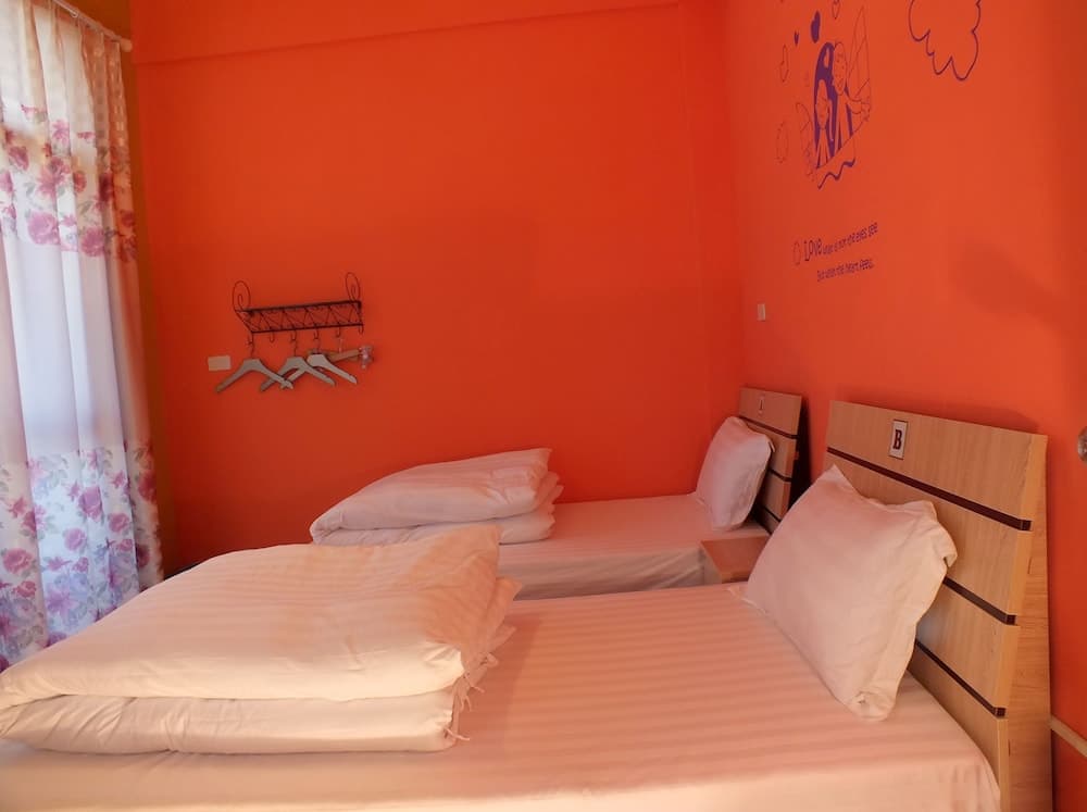 Single Flight Backpackers