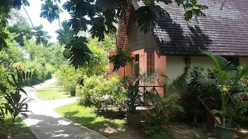 Firefly Beach Cottages and Suites