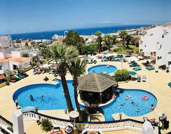Regency Torviscas Apartments Suites
