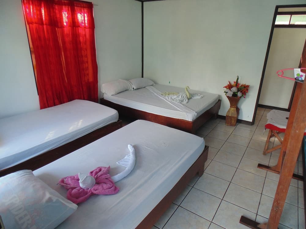 Cabinas Miss Miriam 2