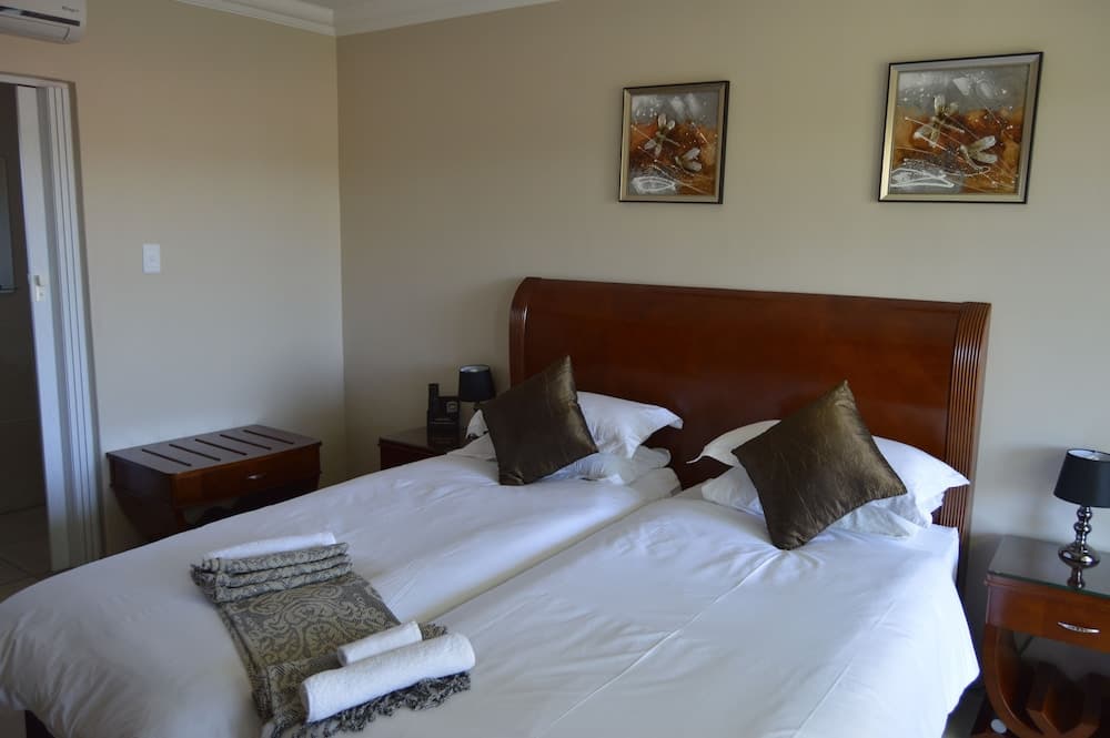 Lakeview Boutique Hotel & Conference Center