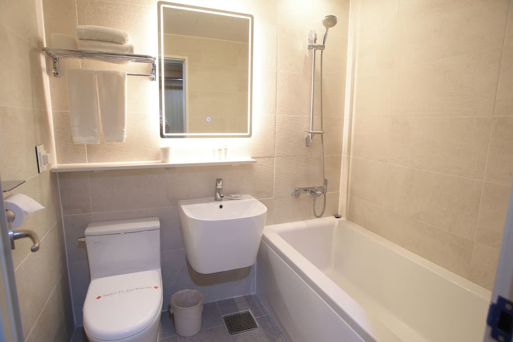 Chuncheon Bears Hotel