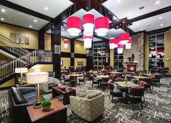 ClubHouse Hotel & Suites - Fargo