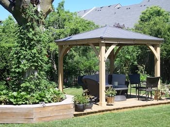 627 On King Bed and Breakfast