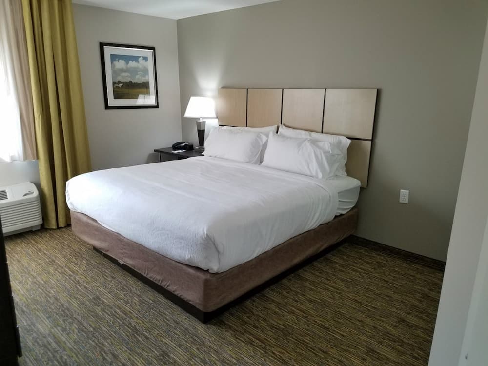 Candlewood Suites Kansas City - Independence by IHG