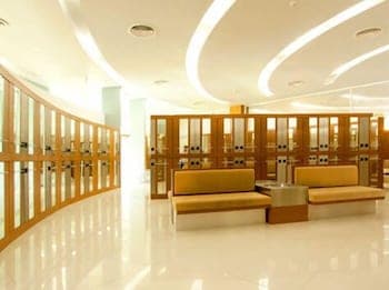 Uniland Golf & Resort