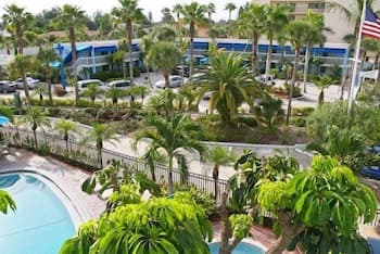 Sea Club V Beach Resort