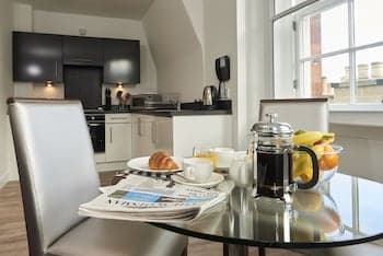 Braid Apartments by Mansley