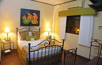 Hotel Los Balcones Leon