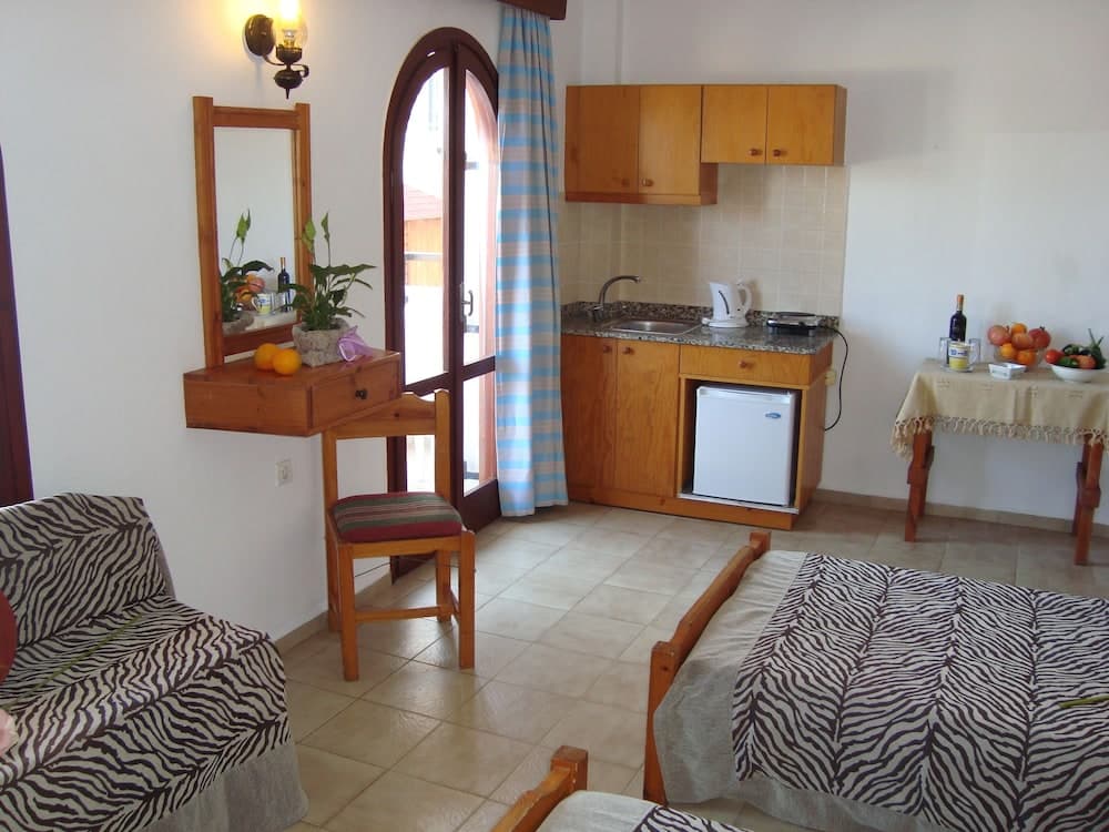 Arkadi Apartments by Checkin