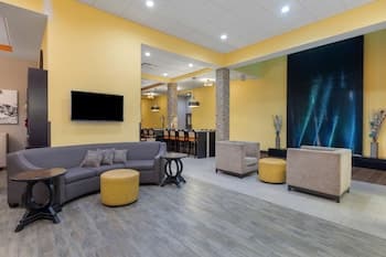 Best Western Plus North Platte Inn & Suites