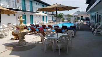 The Amethyst Beach Motel