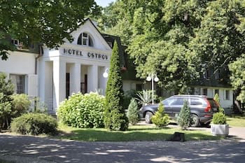 Hotel Ostrov