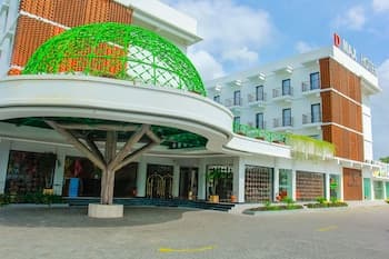 D'MAX Hotel & Convention Lombok