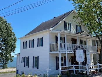 Les Pinsons des Rives