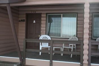 Flaming Gorge Resort