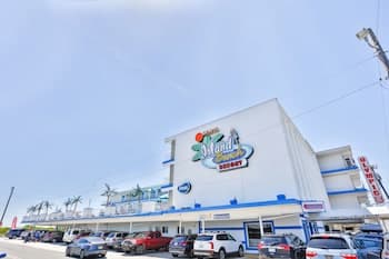 Olympic Island Beach Resort