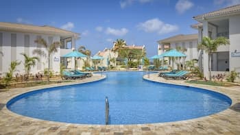 Captain Don's Habitat