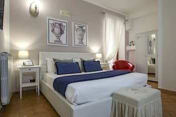 Corte Segreta Apartments