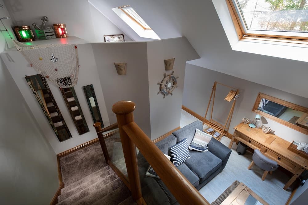 Hamble Retreat House and Luxury Studios