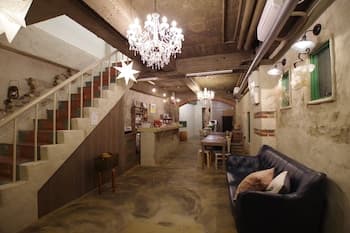 Cinnamon Guest House Dogo - Hostel