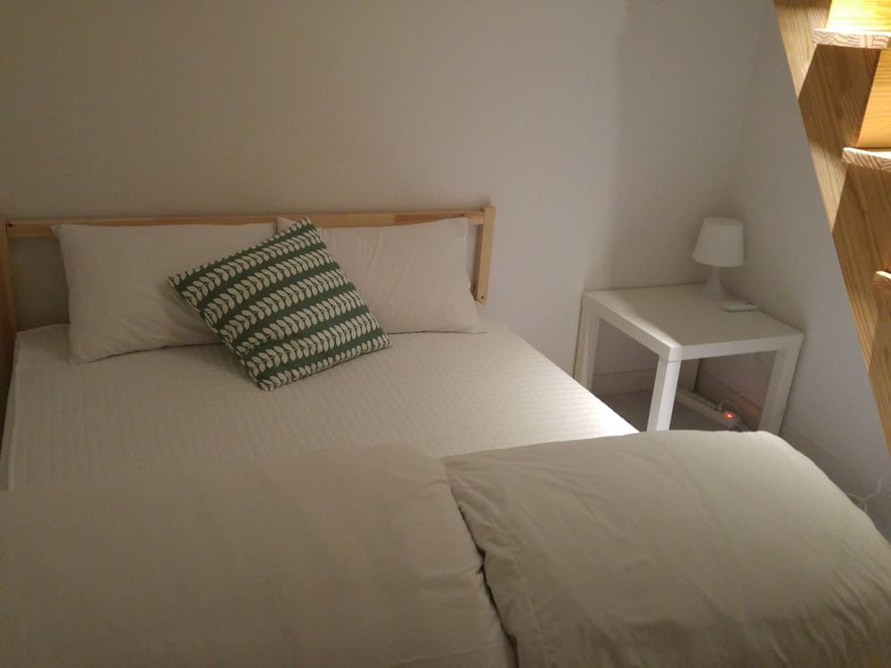 Myeongdong Artmonstay Guesthouse