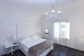 Palazzo Conti Camere & Suite