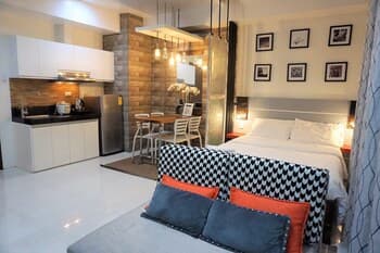 Mega Tower Residences