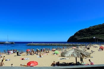 Casas da Avenida e do Pico