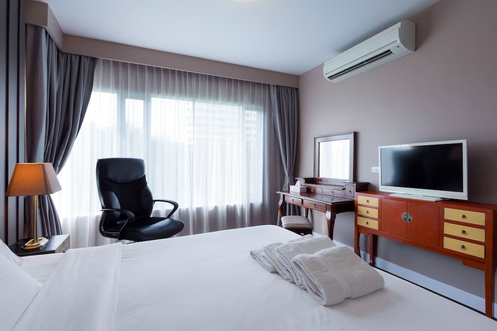 Baan SanPluem Beachfront Condominium