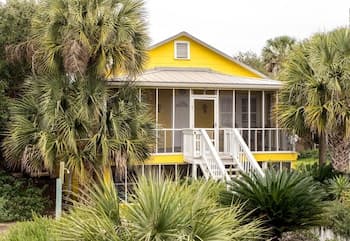 E ARCTIC 412 2 Bedroom Holiday Home By My Ocean Rentals