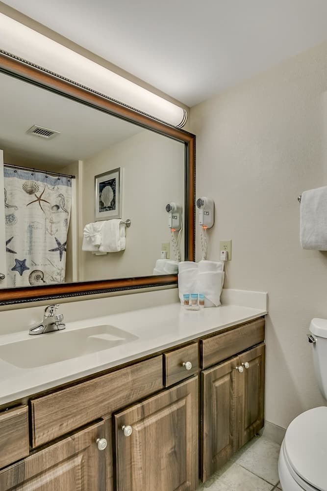 Carolina Dunes 304 2 Bedroom Condo by Luxury