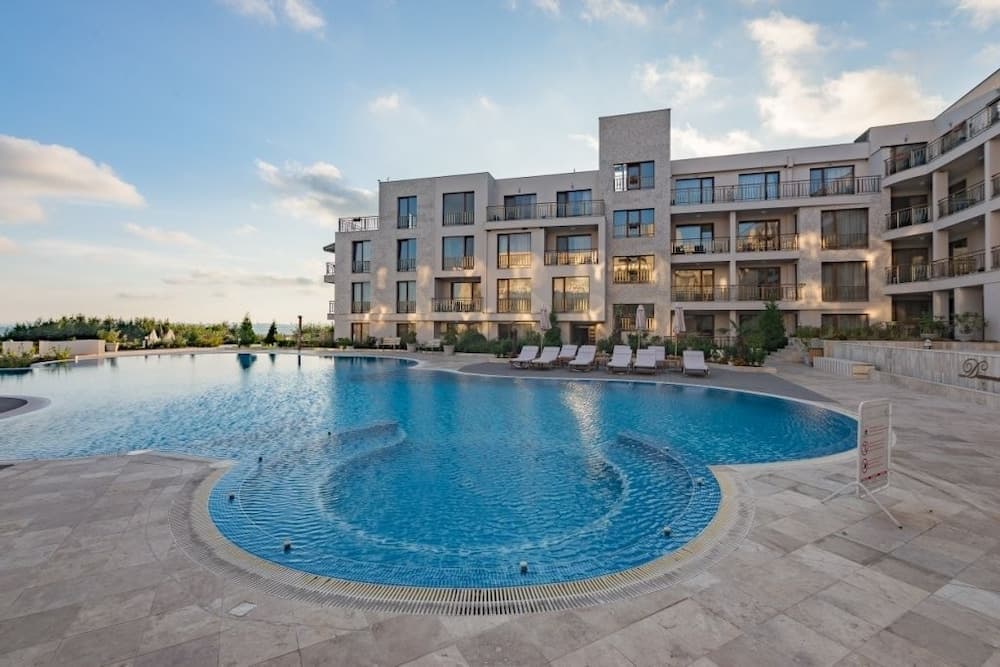 Diamond Beach Resort