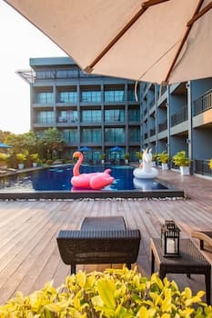 Sunmarina Hotel Cha Am