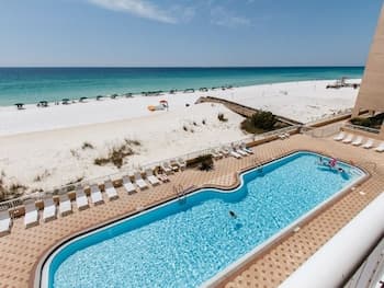 Islander Beach Resort by Panhandle Getaways