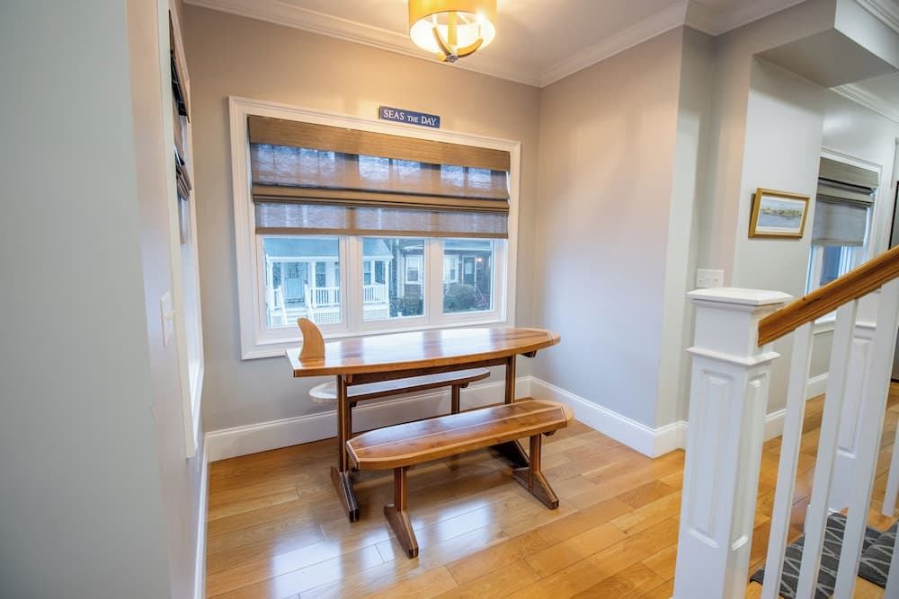 The Newport Lofts - 611 Thames Street