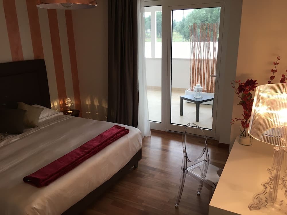 Carone Suite - Charme & Pool