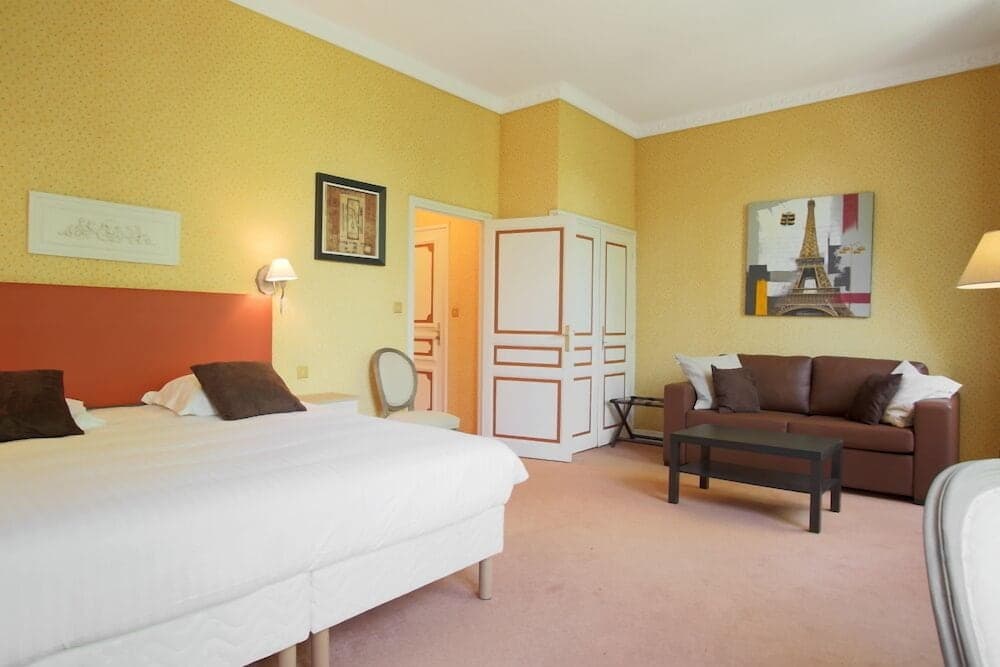 Château De Puy Robert