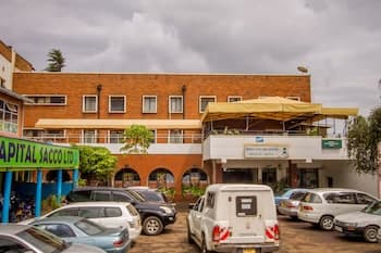 Meru Safari Hotel